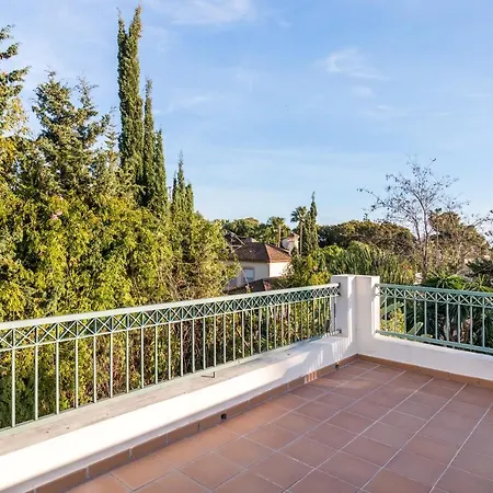 Paraiso Villa